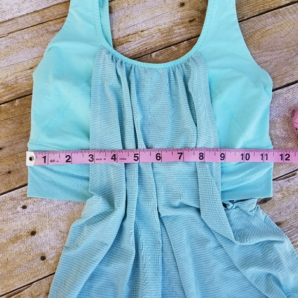 Lululemon restless workout tank top - Picture 2 of 5